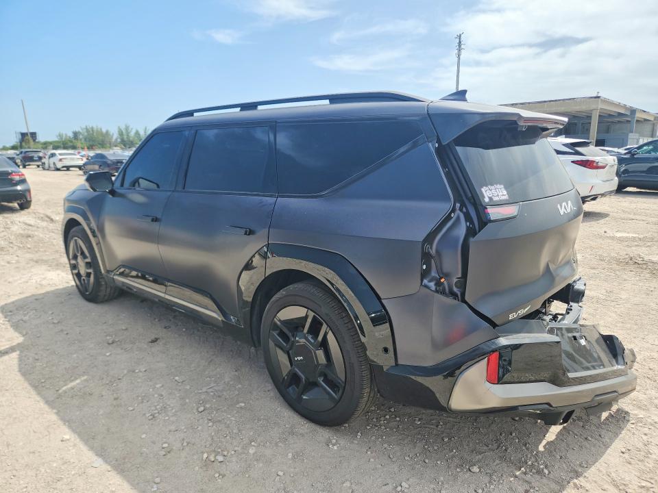 Снимка 2 от търг – 2026 KIA EV9 с VIN 5XYAEFS55TG014623