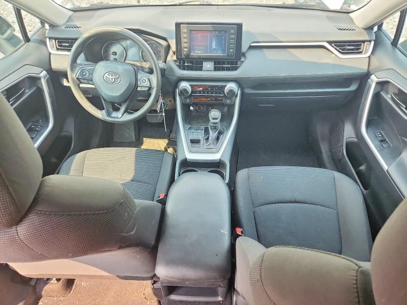 Photo 8 from auction – 2019 TOYOTA RAV4 with VIN 2T3F1RFV0KC043512