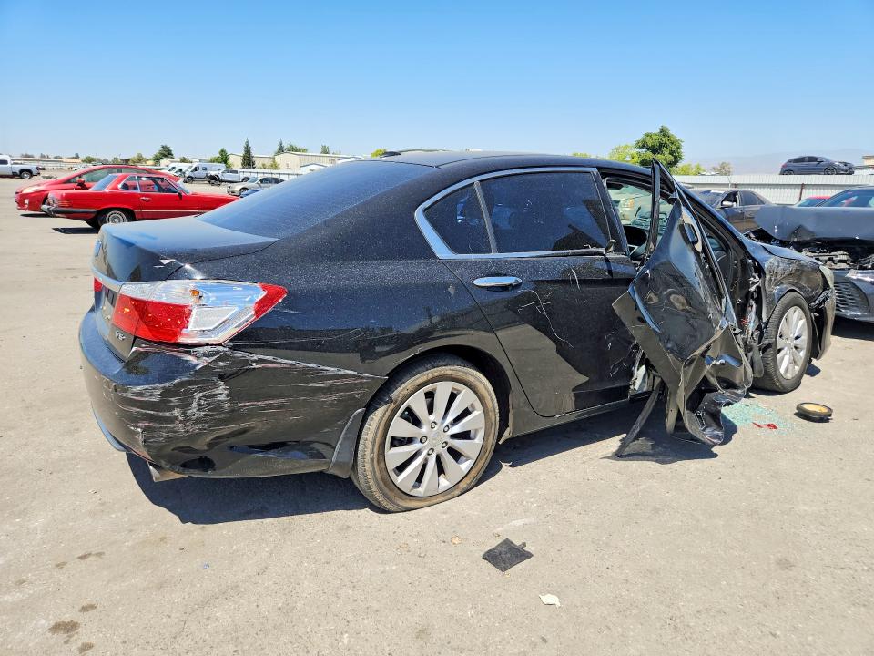 Photo 3 from auction – 2013 HONDA ACCORD with VIN 1HGCR3F80DA008294