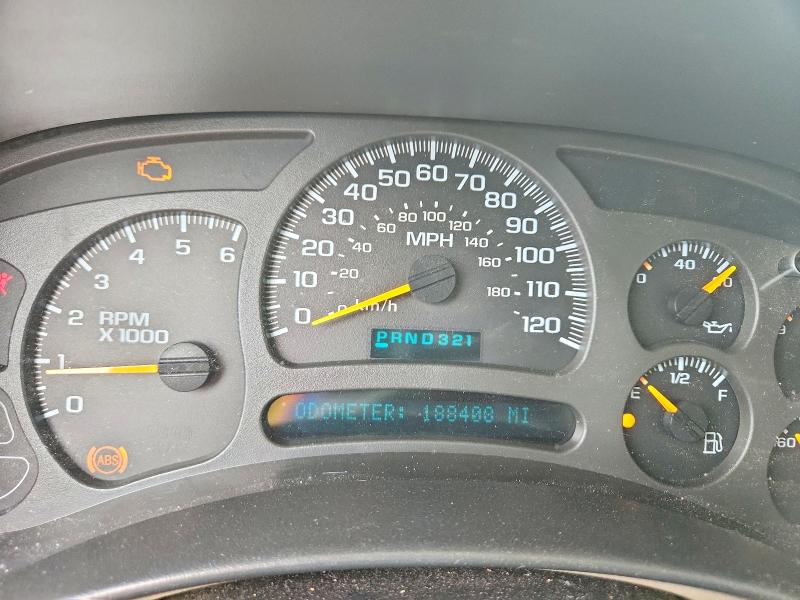 Photo 9 from auction – 2004 GMC YUKON with VIN 1GKEK13Z84J190313