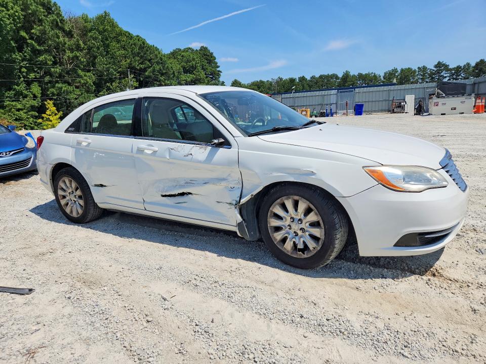 Photo 4 from auction – 2012 CHRYSLER 200 with VIN 1C3CCBAB2CN131054
