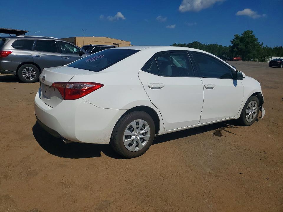 Photo 3 from auction – 2018 TOYOTA COROLLA with VIN 2T1BURHEXJC018451