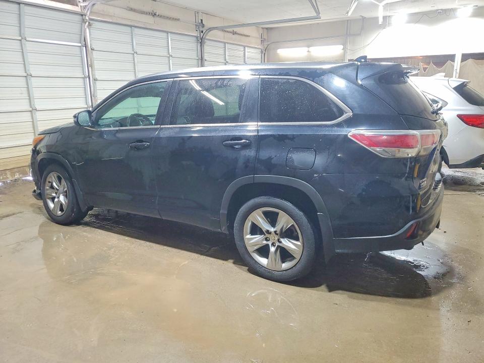 Photo 2 from auction – 2014 TOYOTA HIGHLANDER with VIN 5TDDKRFH4ES008622