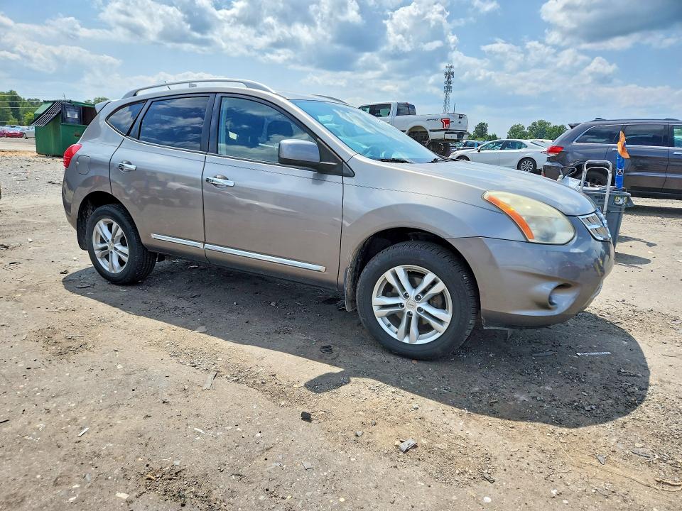 Photo 4 from auction – 2013 NISSAN ROGUE with VIN JN8AS5MV5DW607505