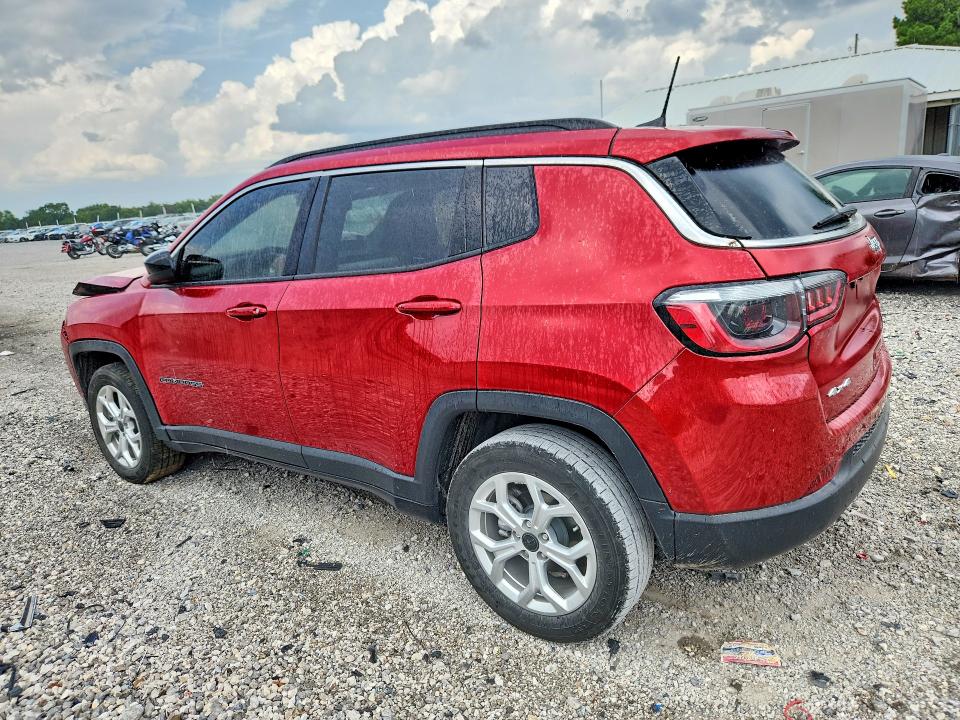 Photo 2 from auction – 2025 JEEP COMPASS with VIN 3C4NJDBN6ST526254