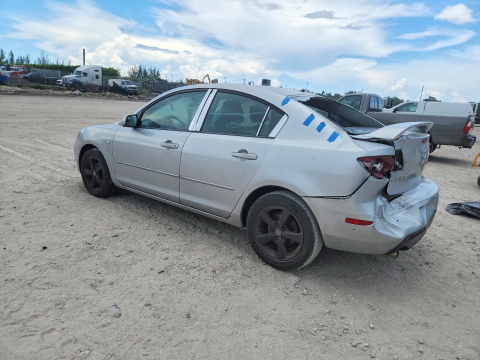 Photo 2 from auction – 2005 MAZDA 3 with VIN JM1BK32FX51227204