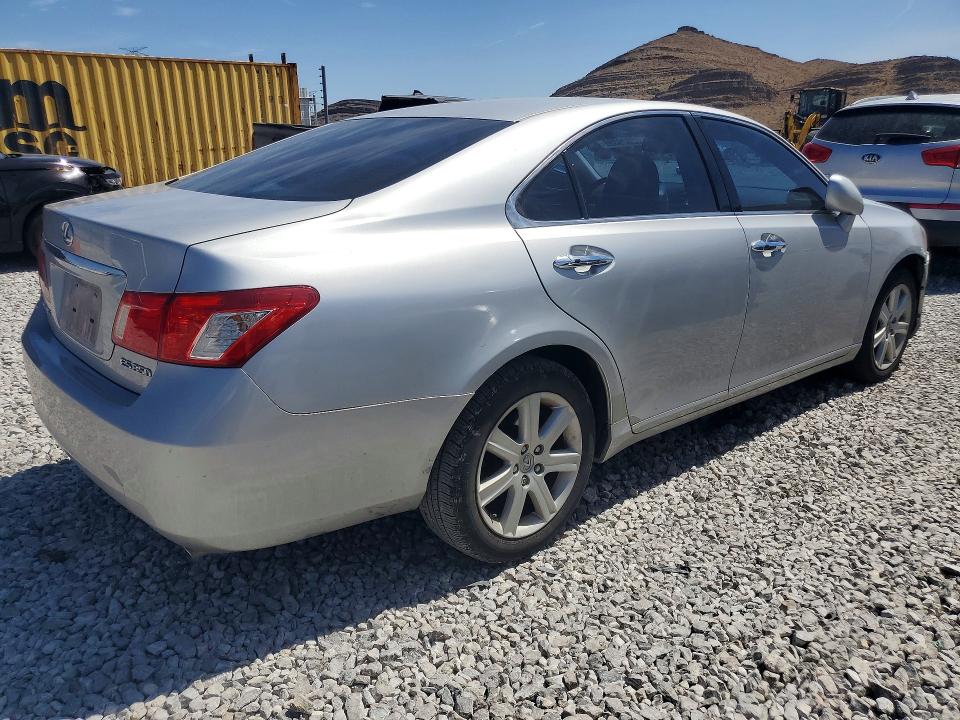 Photo 3 from auction – 2007 LEXUS ES with VIN JTHBJ46G772029803