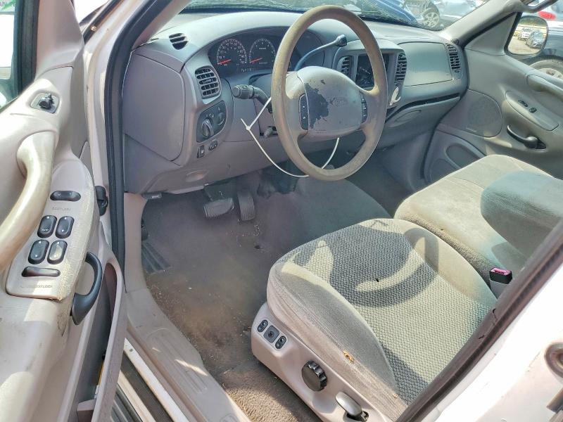 Photo 8 from auction – 2000 FORD EXPEDITION with VIN 1FMPU16L0YLC09836