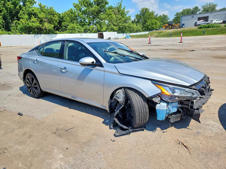 Photo 4 from auction – 2019 NISSAN ALTIMA with VIN 1N4BL4FV1KC248999