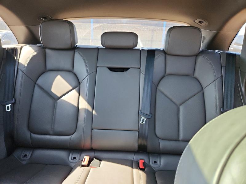 Photo 10 from auction – 2022 PORSCHE MACAN with VIN WP1AA2A5XNLB00411
