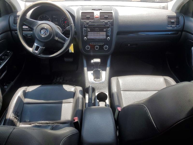 Photo 8 from auction – 2010 VOLKSWAGEN JETTA with VIN 3VWRJ7AJ4AM019473