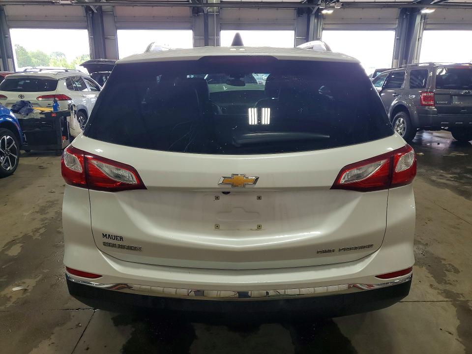 Photo 6 from auction – 2019 CHEVROLET EQUINOX with VIN 2GNAXXEV8K6226754