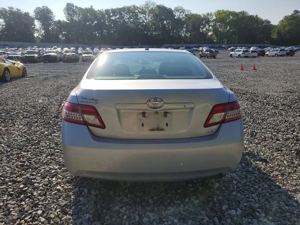 Photo 6 from auction – 2010 TOYOTA CAMRY with VIN 4T1BF3EK3AU088860