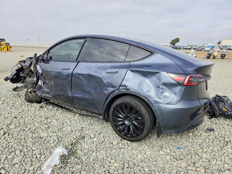 Photo 2 from auction – 2023 TESLA MODEL Y with VIN 7SAYGDEE6PF791983
