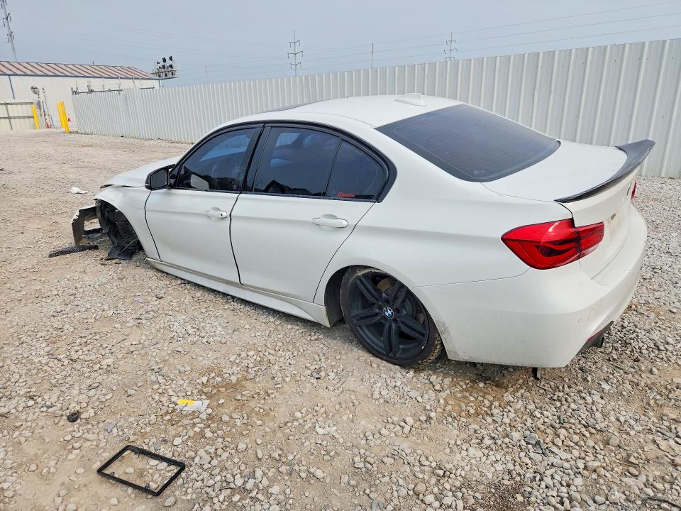 Photo 2 from auction – 2016 BMW 340 with VIN WBA8B7C54GK703447