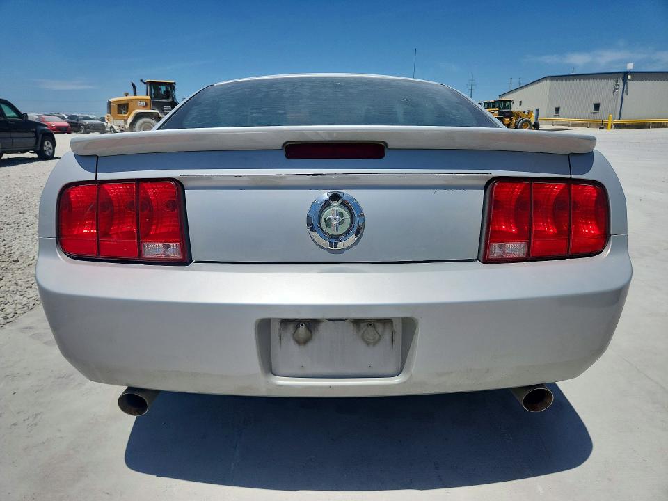 Photo 6 from auction – 2007 FORD MUSTANG with VIN 1ZVFT80N275222271