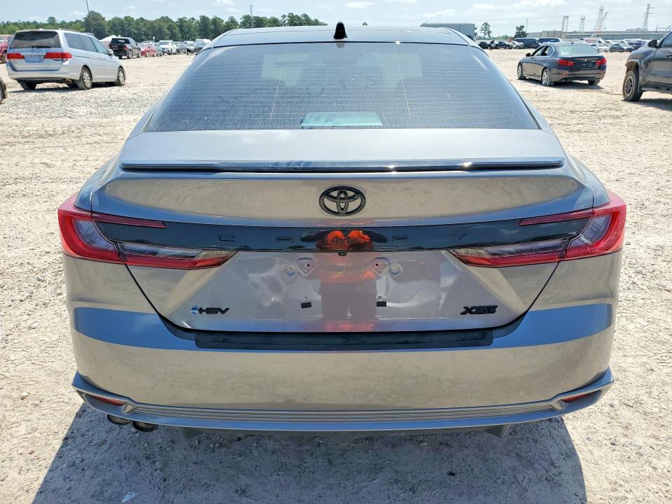 Photo 6 from auction – 2026 TOYOTA CAMRY with VIN 4T1DAACK4TU334476