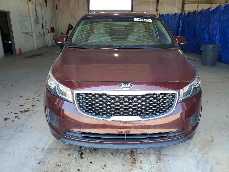 Photo 5 from auction – 2016 KIA SEDONA with VIN KNDMB5C17G6124092