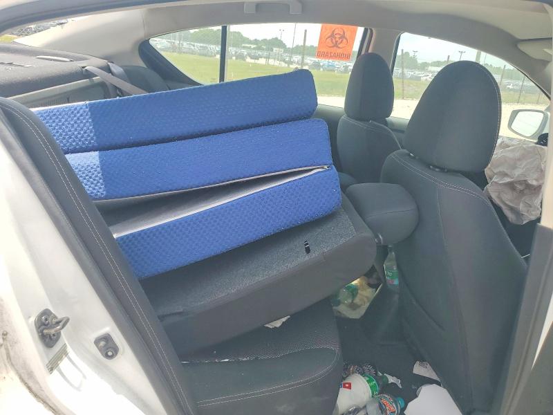 Photo 10 from auction – 2018 NISSAN VERSA with VIN 3N1CN7AP4JL855276