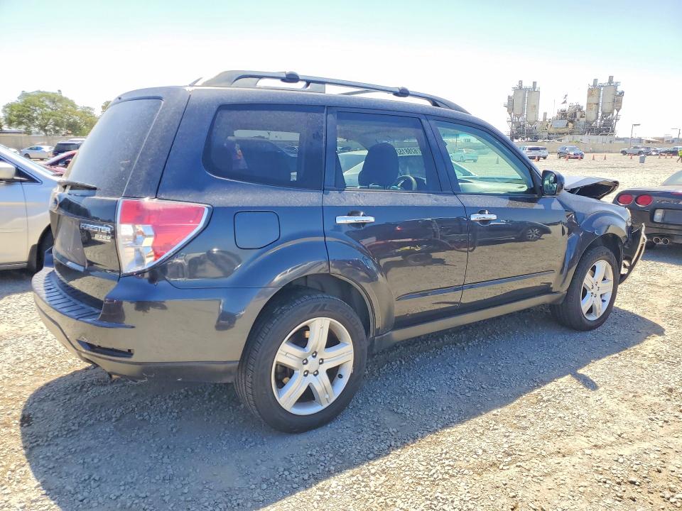 Photo 3 from auction – 2010 SUBARU FORESTER with VIN JF2SH6CC9AH907571