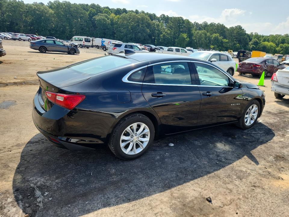 Photo 3 from auction – 2023 CHEVROLET MALIBU with VIN 1G1ZD5ST9PF140404