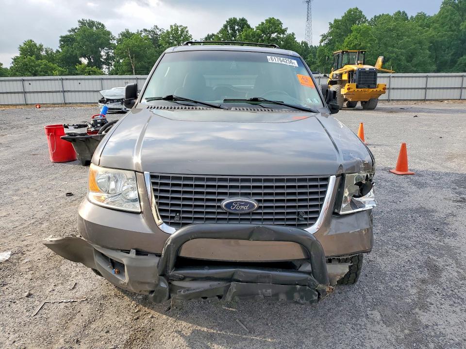 Photo 5 from auction – 2003 FORD EXPEDITION with VIN 1FMPU16LX3LA95496