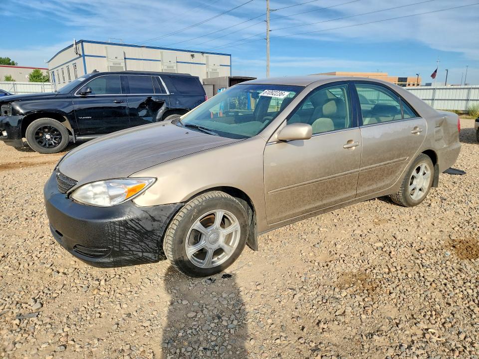 TOYOTA CAMRY 2002 with VIN 4T1BE32K12U072343 - Photo from auction