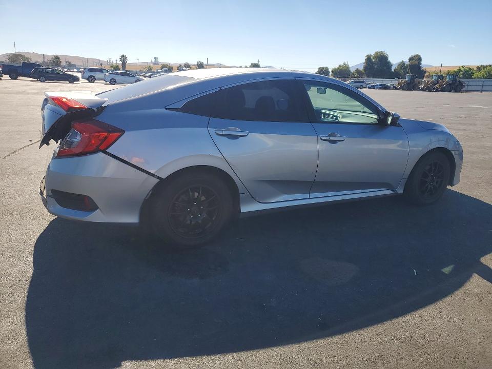 Photo 3 from auction – 2016 HONDA CIVIC with VIN 19XFC2F70GE225005
