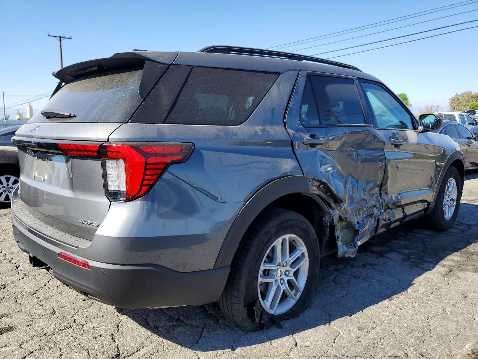 Photo 3 from auction – 2025 FORD EXPLORER with VIN 1FMUK8DH4SGC32259