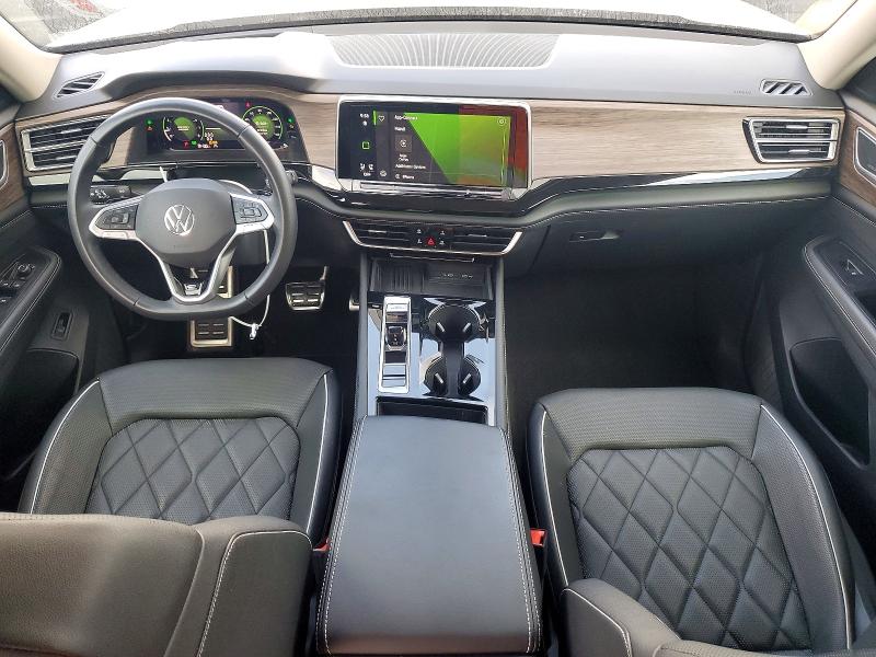 Photo 8 from auction – 2025 VOLKSWAGEN ATLAS with VIN 1V2FR2CA7SC550165