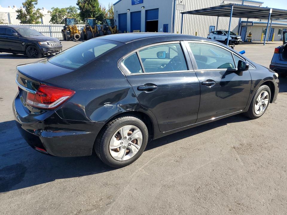 Photo 3 from auction – 2014 HONDA CIVIC with VIN 19XFB2F52EE214540