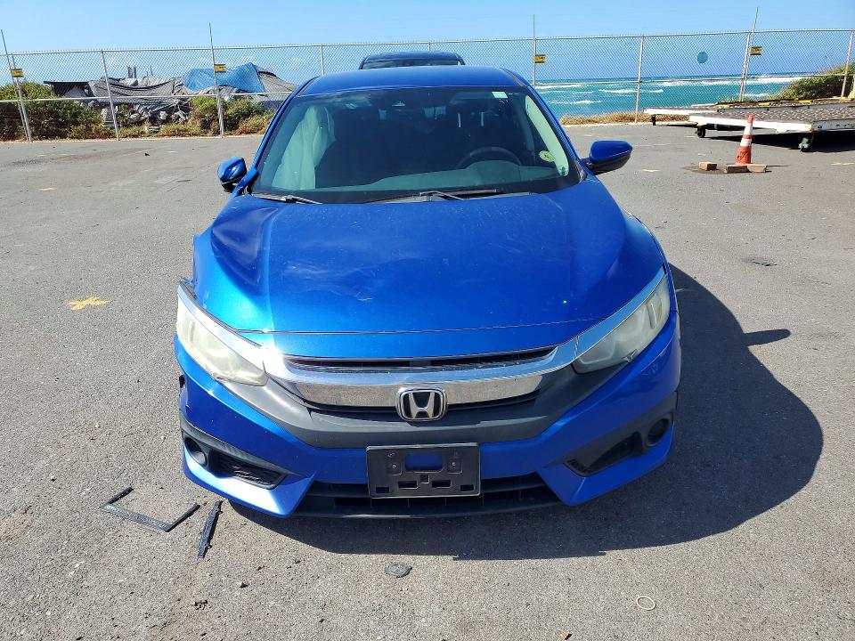 Photo 5 from auction – 2016 HONDA CIVIC with VIN 19XFC2F67GE052770