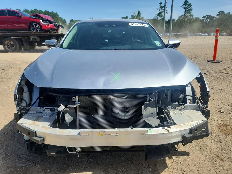 Photo 5 from auction – 2020 HONDA CIVIC with VIN 2HGFC2F60LH579923