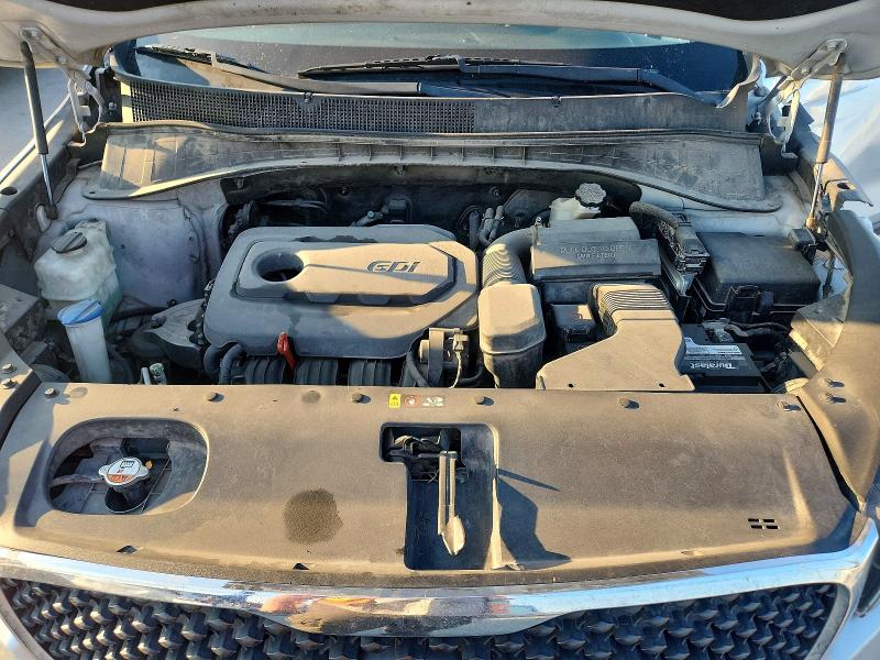 Photo 12 from auction – 2017 KIA SORENTO with VIN 5XYPG4A3XHG209276