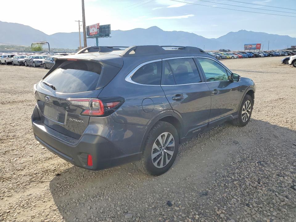Photo 3 from auction – 2022 SUBARU OUTBACK with VIN 4S4BTAFC2N3165119