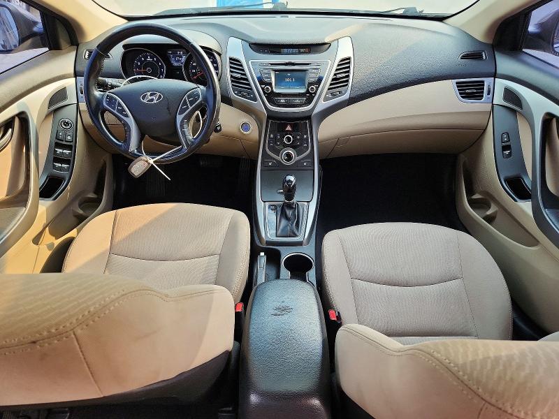 Photo 8 from auction – 2016 HYUNDAI ELANTRA with VIN 5NPDH4AE8GH672123