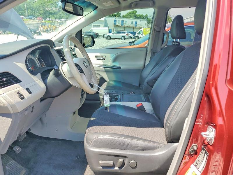 Photo 7 from auction – 2014 TOYOTA SIENNA with VIN 5TDXK3DC6ES442686
