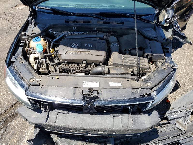 Снимка 11 от търг – 2015 VOLKSWAGEN JETTA с VIN 3VWD17AJ5FM223880