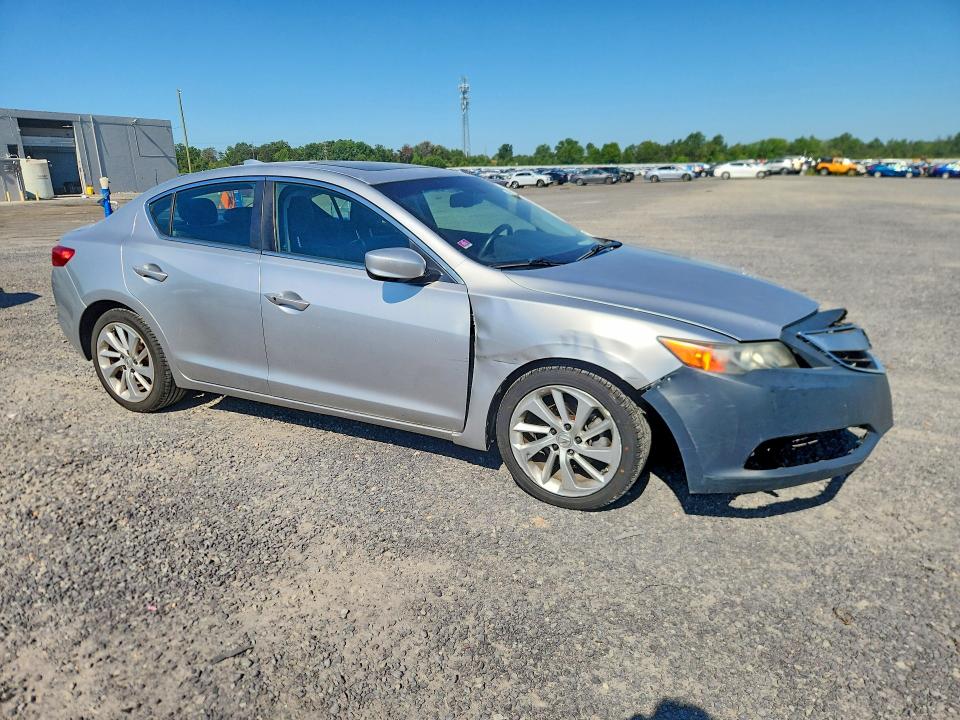 Photo 4 from auction – 2014 ACURA ILX with VIN 19VDE1F70EE006921