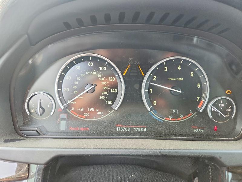 Photo 9 from auction – 2016 BMW X5 with VIN 5UXKR0C59G0S92312