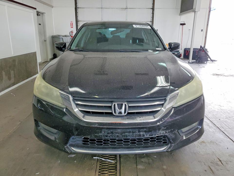 Photo 5 from auction – 2015 HONDA ACCORD with VIN 1HGCR2F54FA255000