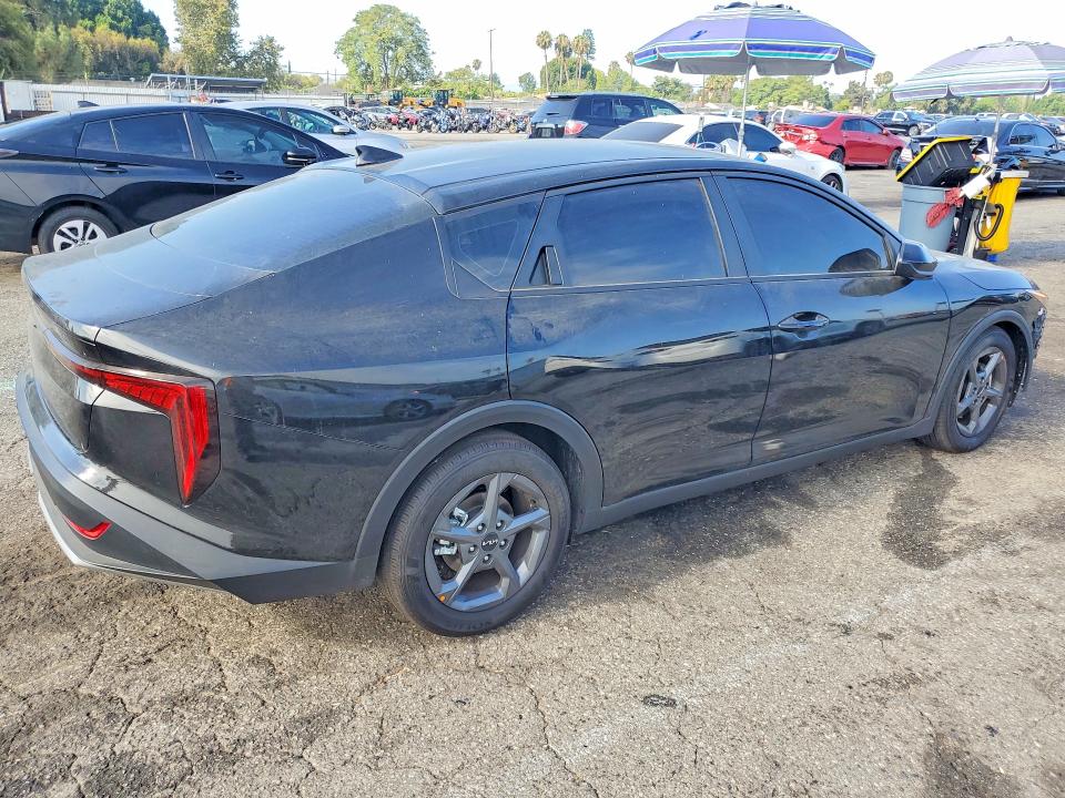 Photo 3 from auction – 2026 KIA K4 with VIN 3KPFT4DE3TE306247