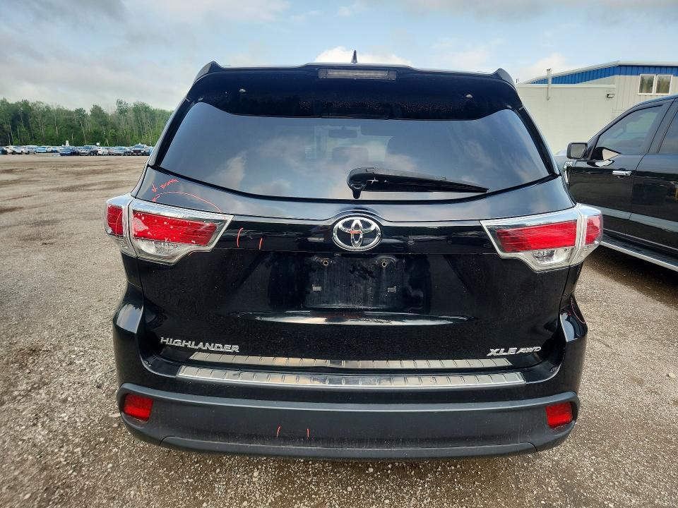Photo 6 from auction – 2016 TOYOTA HIGHLANDER with VIN 5TDJKRFH9GS239909