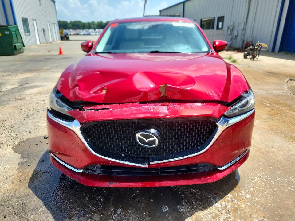Photo 5 from auction – 2018 MAZDA 6 with VIN JM1GL1WY0J1308158