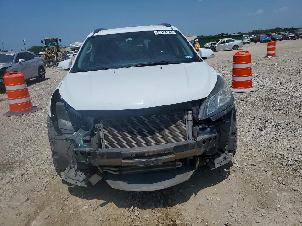 Photo 5 from auction – 2017 CHEVROLET TRAVERSE with VIN 1GNKRGKD4HJ166929