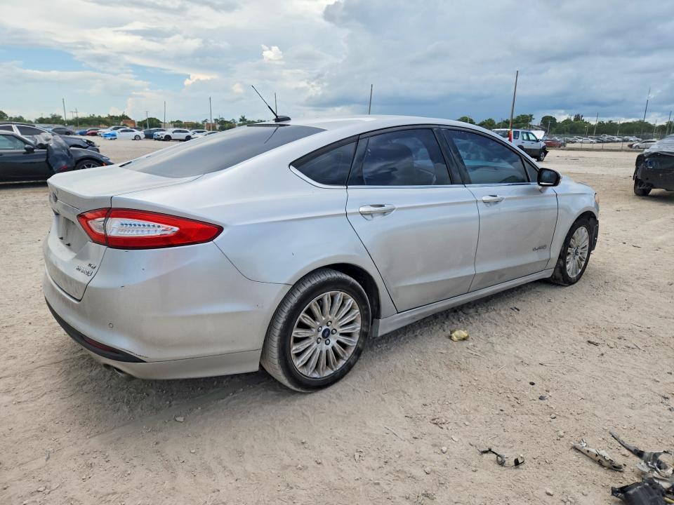 Photo 3 from auction – 2015 FORD FUSION with VIN 3FA6P0LUXFR288712