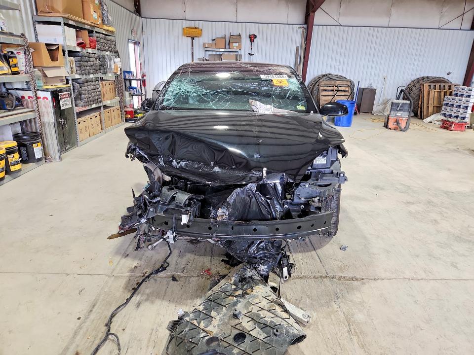 Photo 5 from auction – 2019 TESLA MODEL X with VIN 5YJXCDE21KF181993