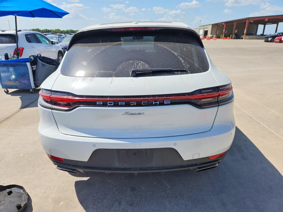 Photo 6 from auction – 2020 PORSCHE MACAN with VIN WP1AA2A52LLB09715