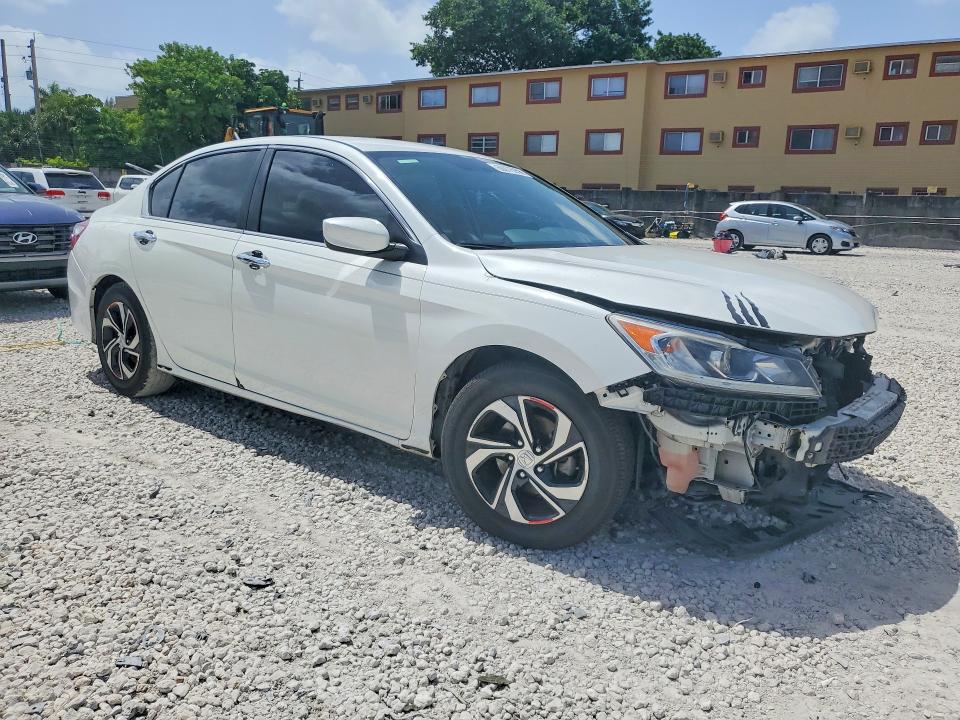 Photo 4 from auction – 2017 HONDA ACCORD with VIN 1HGCR2F35HA143985