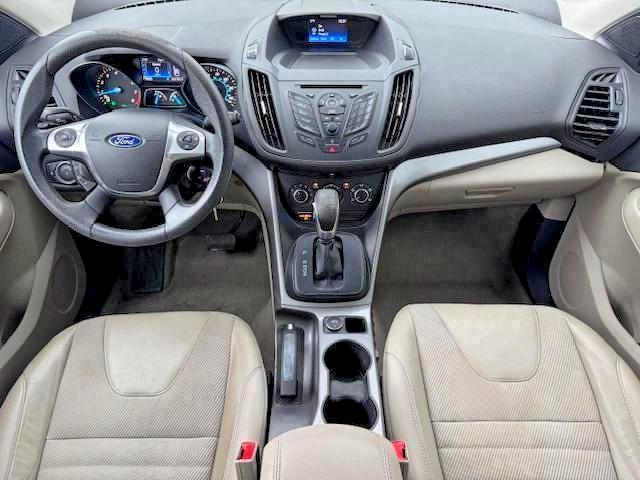 Photo 8 from auction – 2016 FORD ESCAPE with VIN 1FMCU0GX4GUC35892